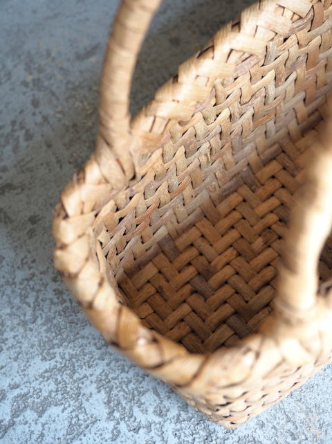 ラ・ロンダジル 「作家」でさがす Kagocco Pepin